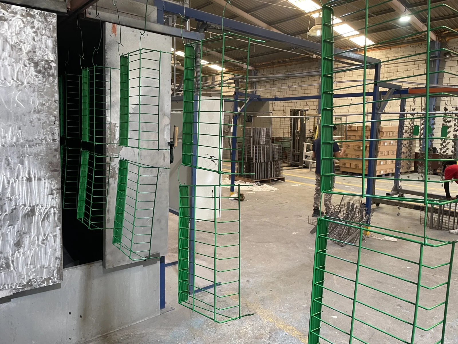 Pieza metálica con acabado de pintura electrostática en polvo aplicado por Steel Paint en Monterrey — proyecto 05