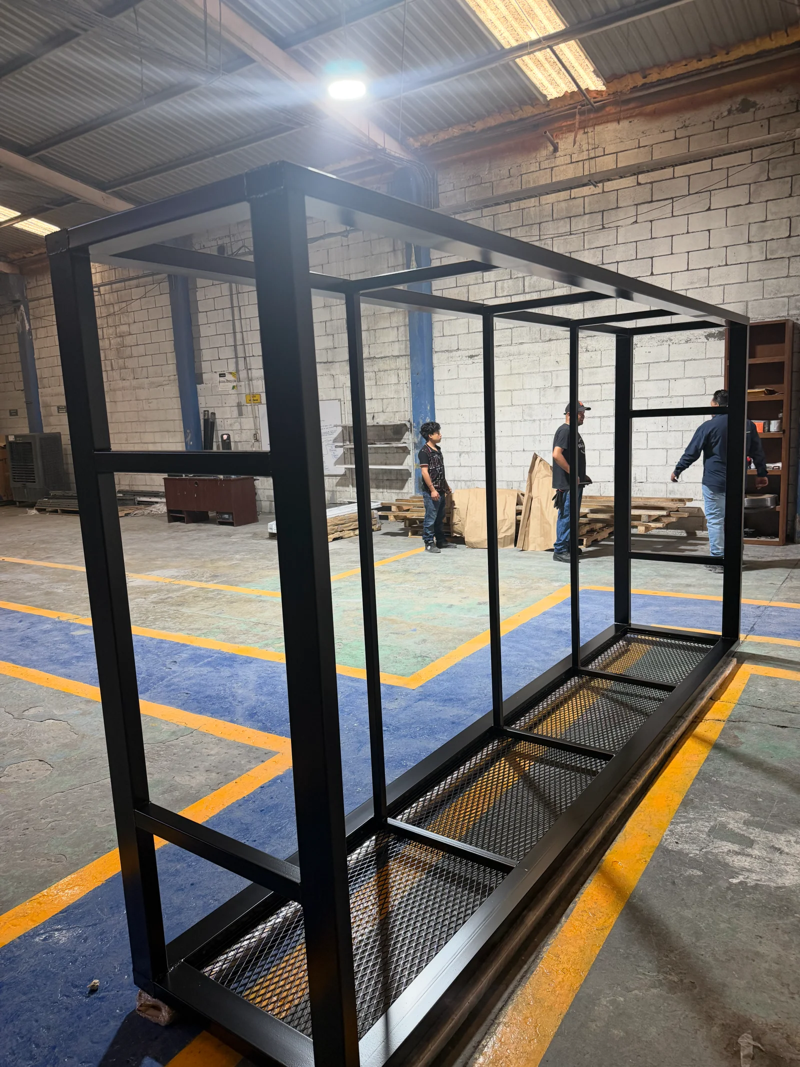 Pieza metálica con acabado de pintura electrostática en polvo aplicado por Steel Paint en Monterrey — proyecto 14